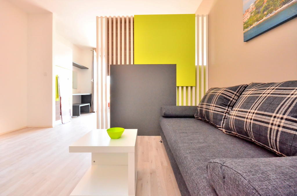 Bretia Apartments Sutivan Room photo