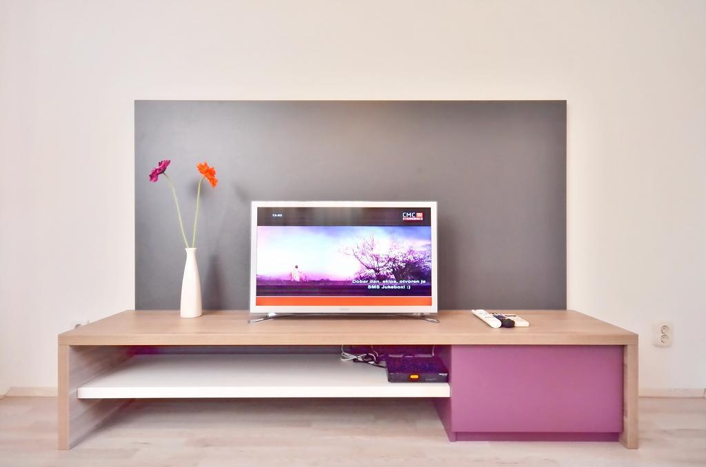 Bretia Apartments Sutivan Room photo